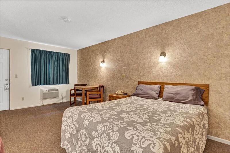Gold Star Motel Рапид Сити Экстерьер фото